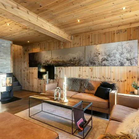 Midt I Alpinanlegget Pa Ferienhaus *